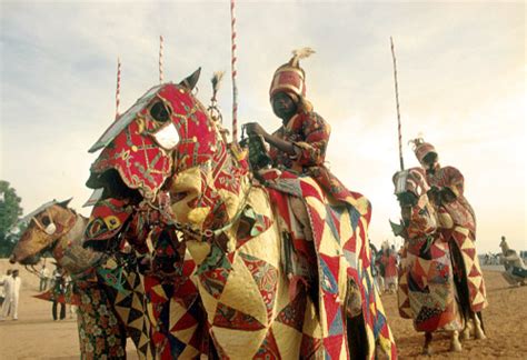 A Batalha de Kano: A Expansão do Império Canem-Bornu e o Início do Declínio do Reino Hausa de Kano no Século XIV